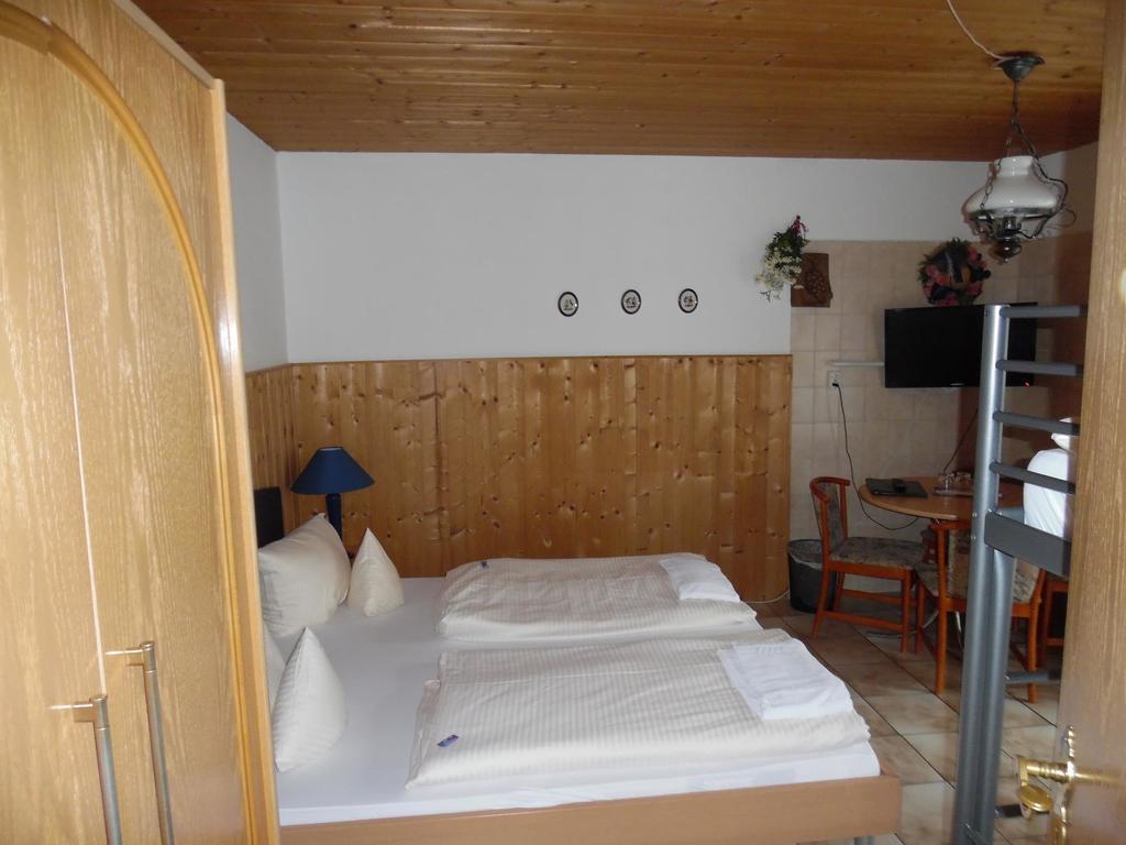 Hotel Edelweiss Оберау Экстерьер фото